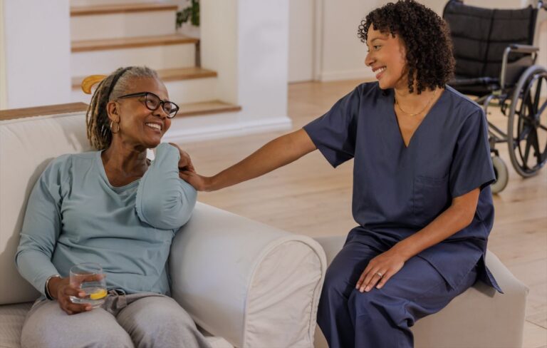 What does a caregiver do for Alzheimer’s patients? | Kriel Care