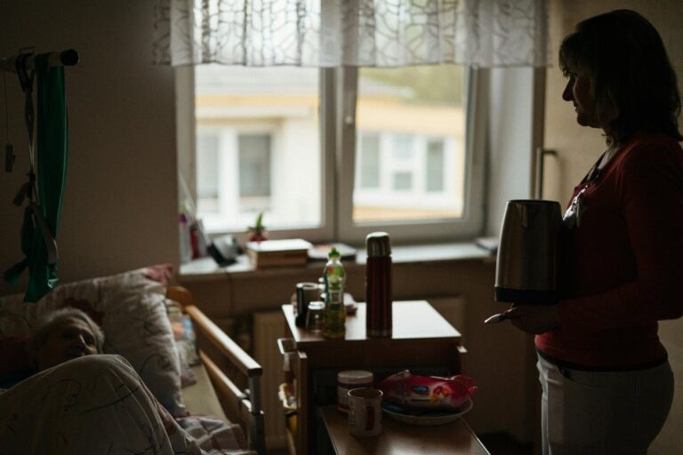 How to Support Someone with a Neurological Impairment